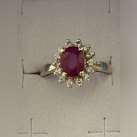 Jewelry - EFFY Ladies Ruby/Diamond ring.